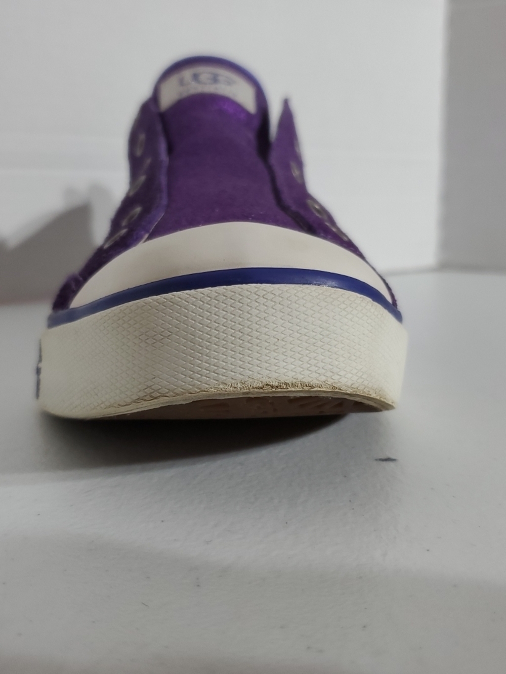 UGG Sz 10 Purple Glitter Slip-On Women’s Sneakers - Picture 3 of 14